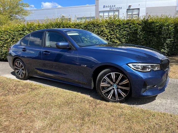 BMW 3 Series 2022
