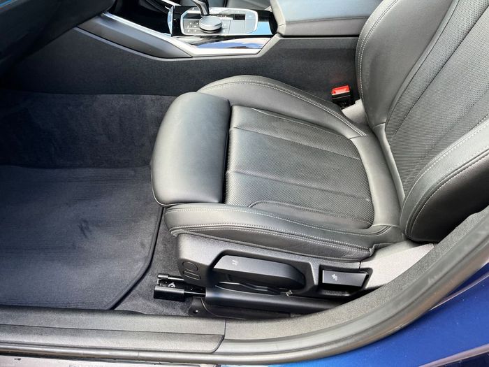 BMW 3 Series 2022