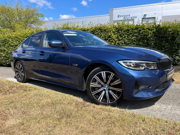 BMW 3 Series 2022
