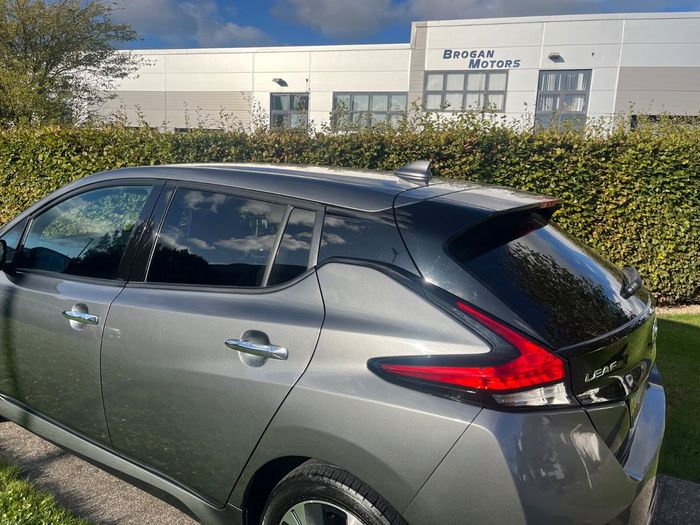 Nissan Leaf 2021