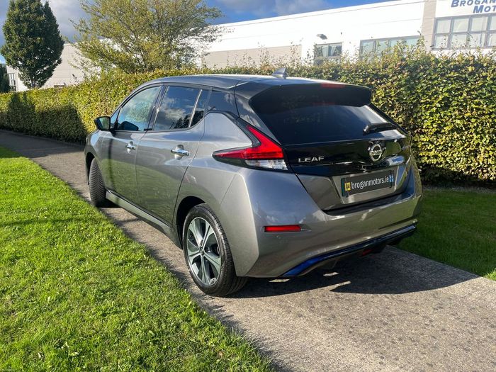 Nissan Leaf 2021