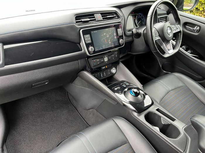 Nissan Leaf 2021