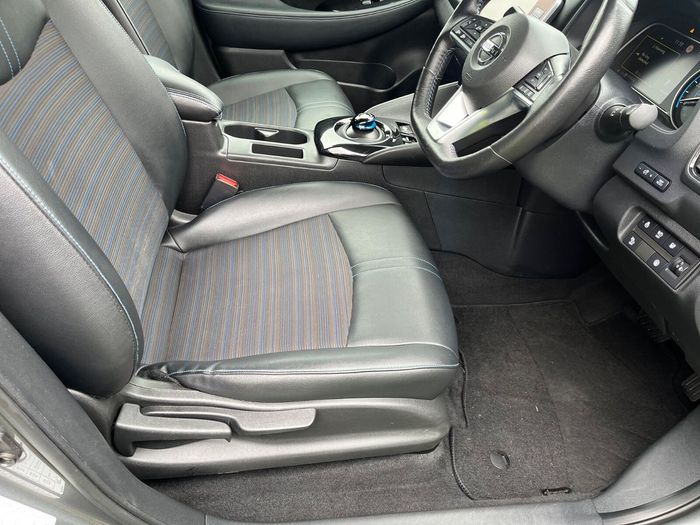 Nissan Leaf 2021