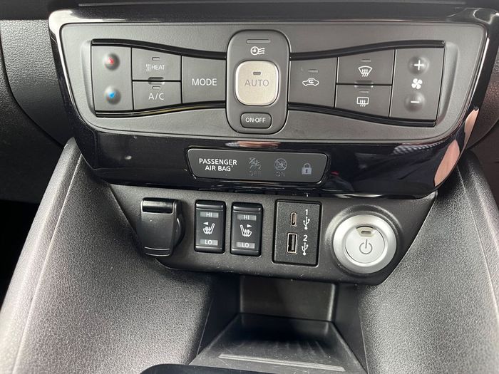 Nissan Leaf 2021