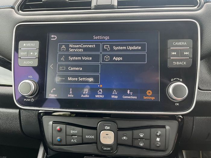 Nissan Leaf 2022