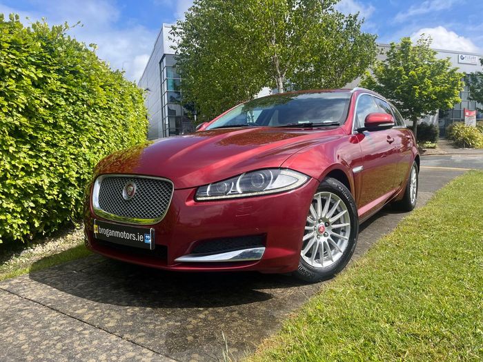 Jaguar XF 2014