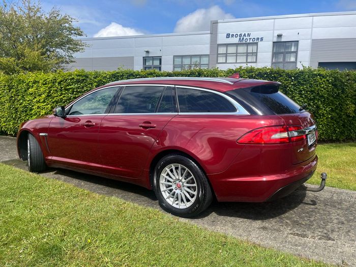 Jaguar XF 2014
