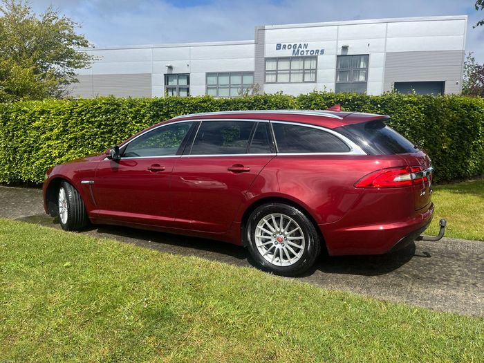 Jaguar XF 2014