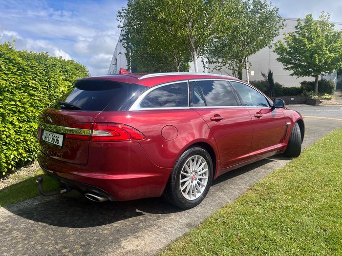 Jaguar XF 2014