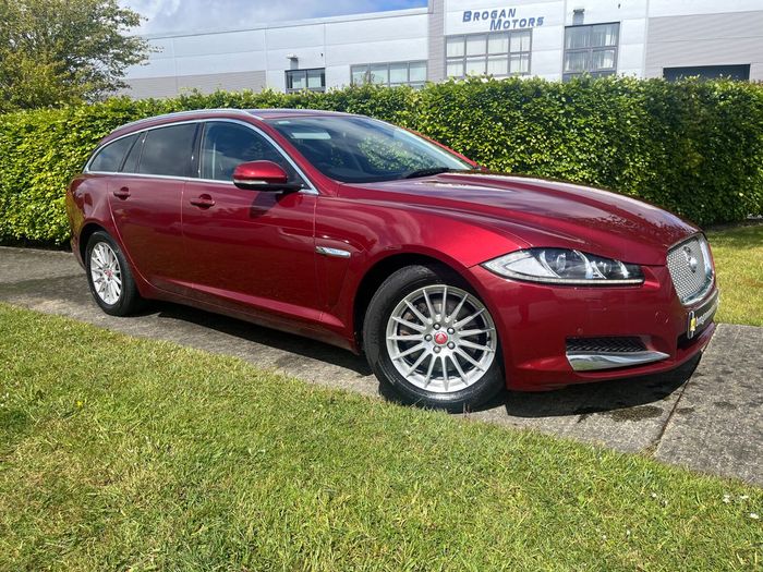 Jaguar XF 2014