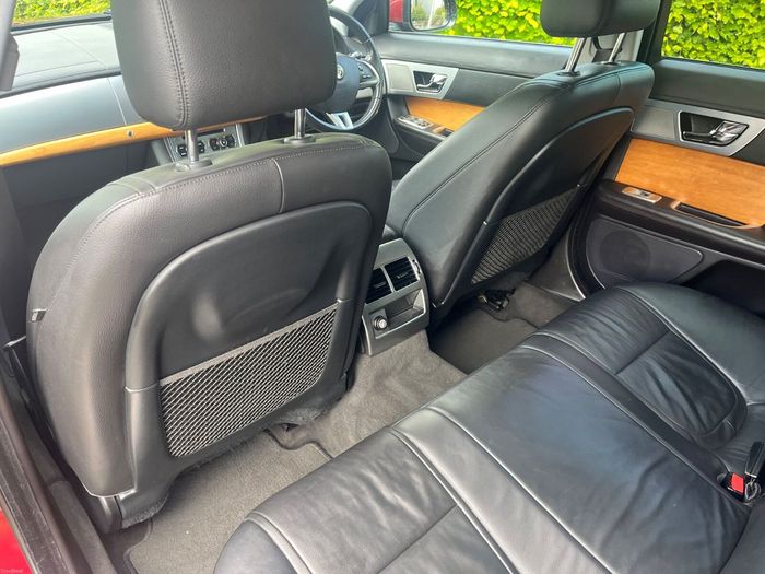 Jaguar XF 2014