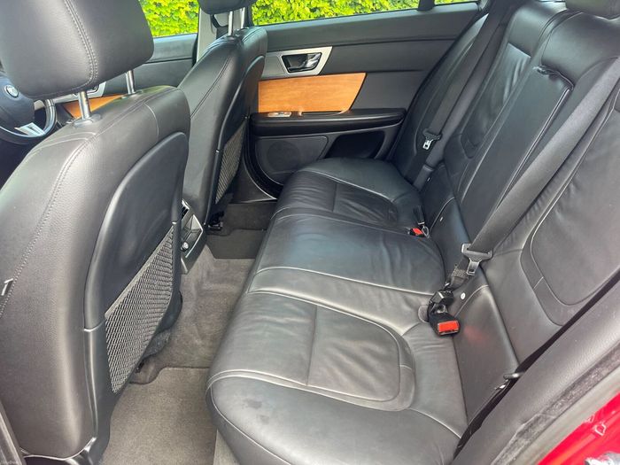 Jaguar XF 2014