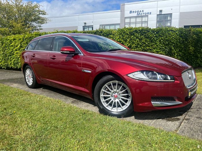 Jaguar XF 2014