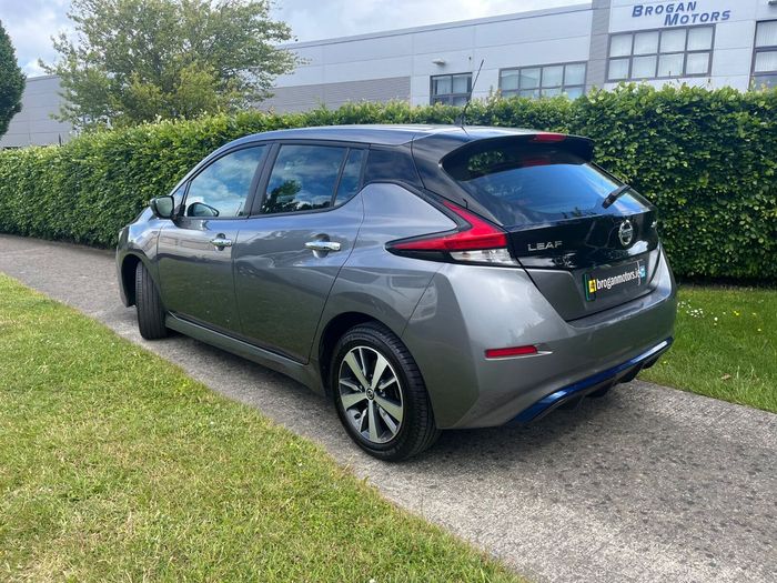 Nissan Leaf 2022