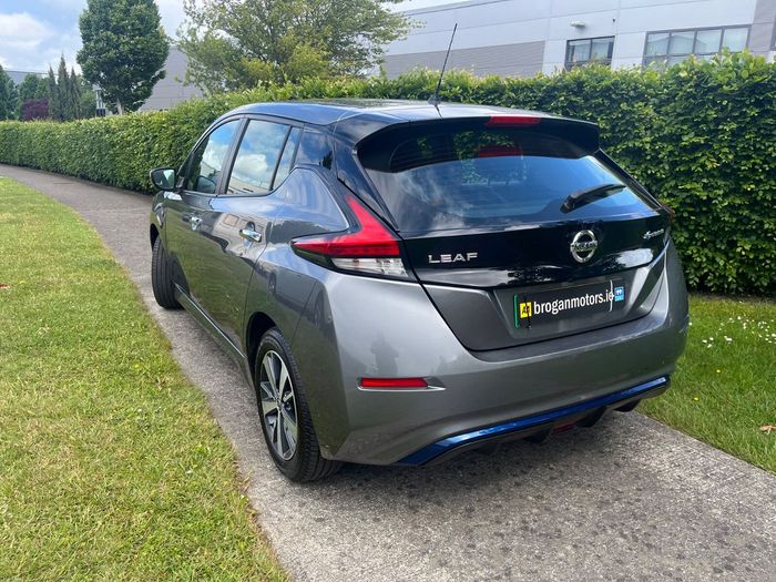 Nissan Leaf 2022