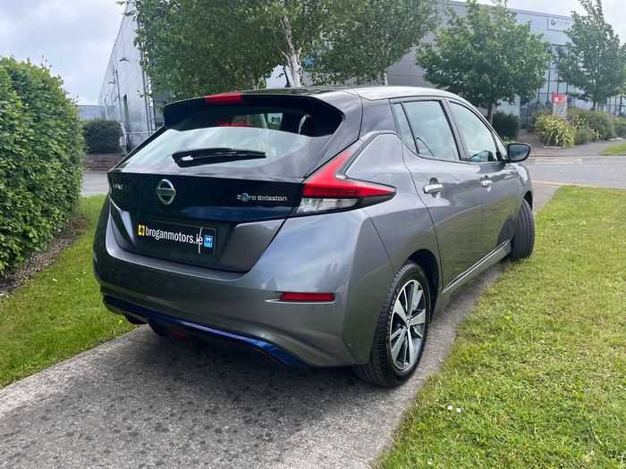 Nissan Leaf 2022