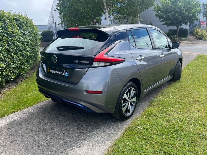 Nissan Leaf 2022