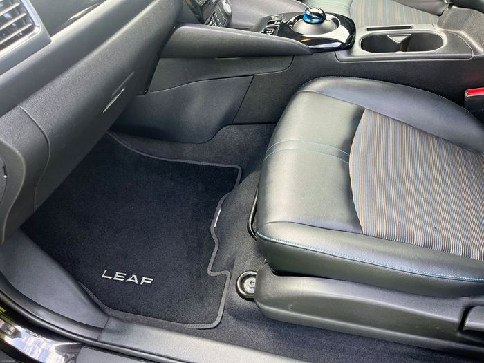 Nissan Leaf 2021