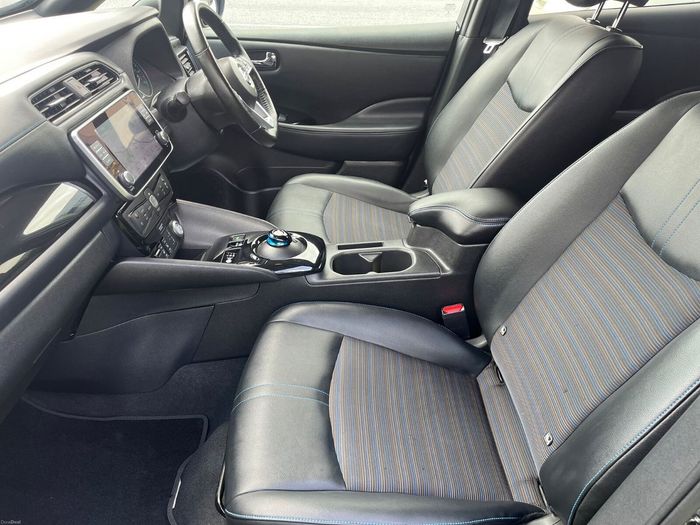 Nissan Leaf 2021