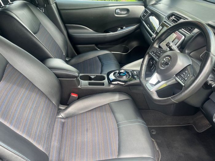 Nissan Leaf 2021