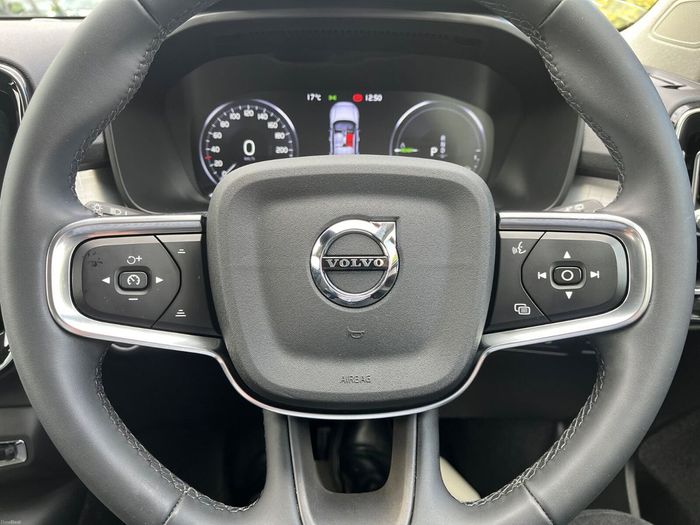 Volvo XC40 2022