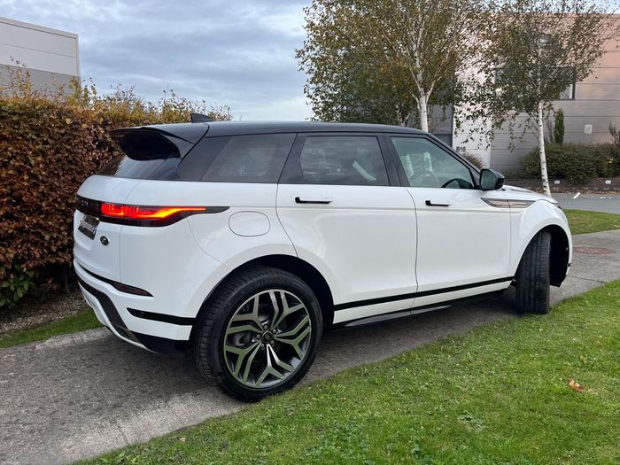 Land Rover Range Rover Evoque 2022