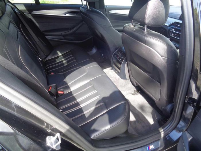 BMW 5 Series 2019