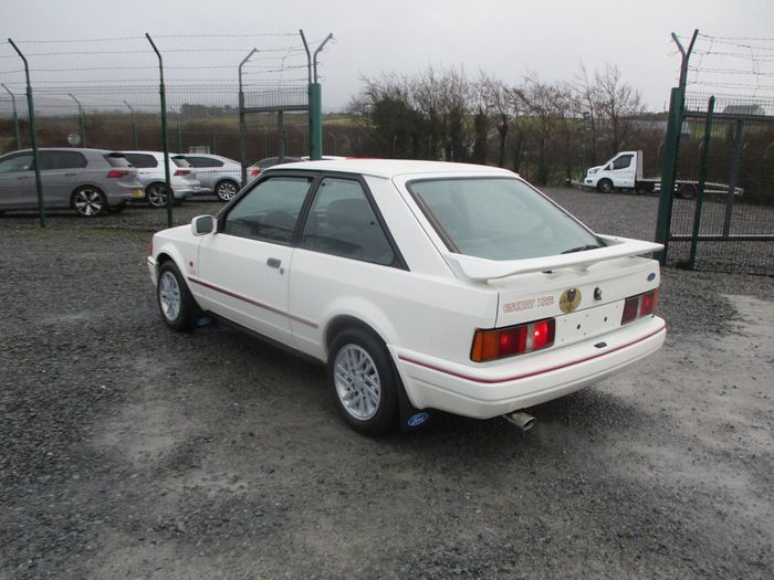 Ford Escort 1990