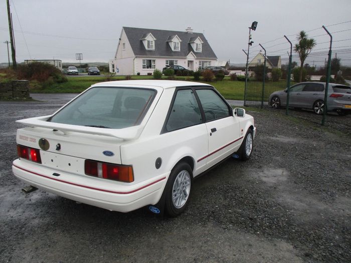 Ford Escort 1990