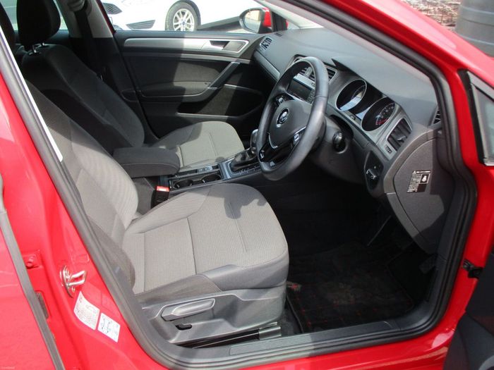 Volkswagen Golf 2016