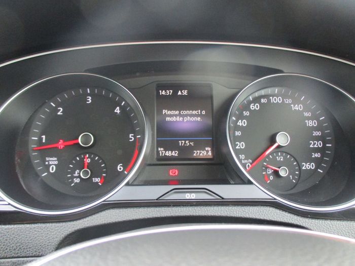 Volkswagen Passat 2019