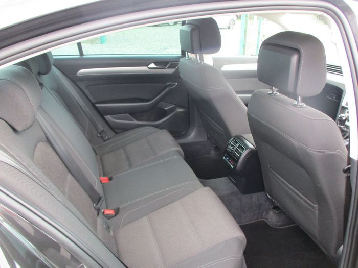 Volkswagen Passat 2019