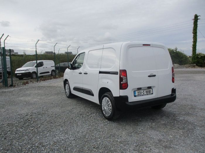Peugeot Partner 2023