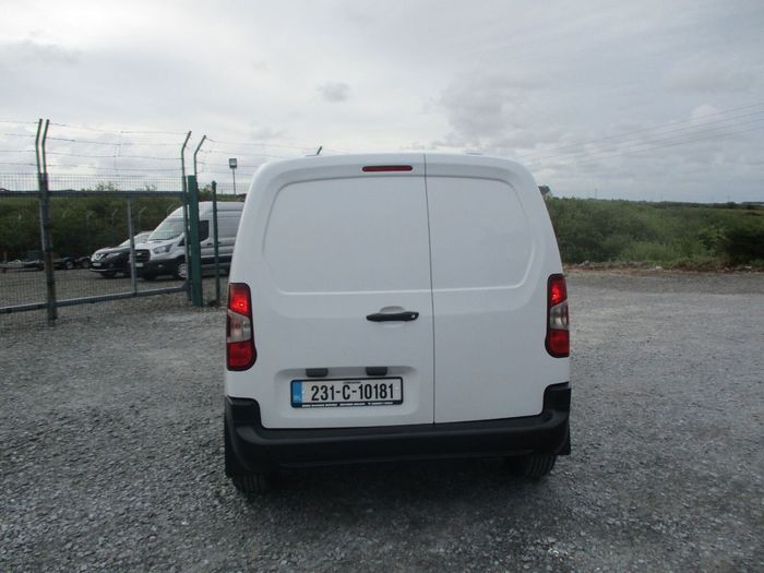 Peugeot Partner 2023