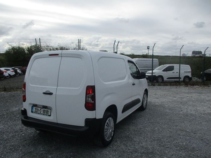 Peugeot Partner 2023