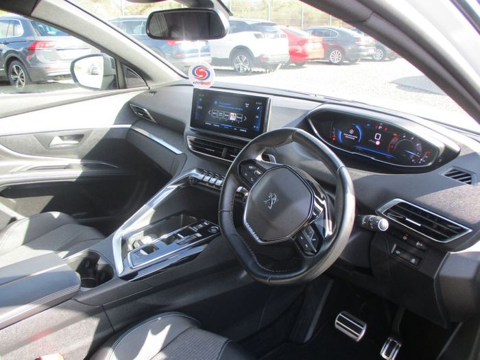 Peugeot 5008 2023