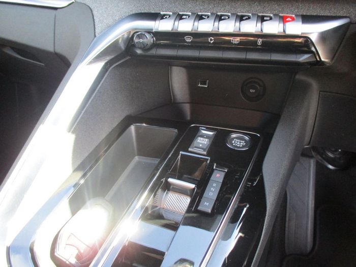 Peugeot 5008 2023