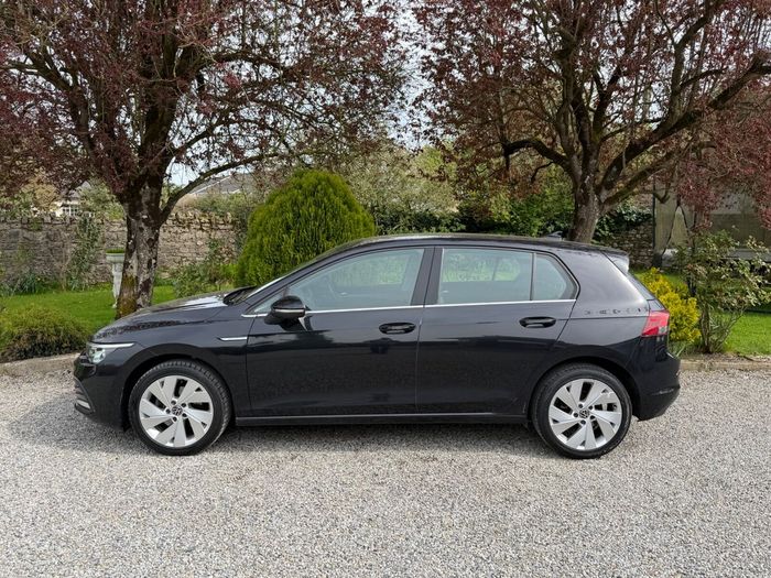 Volkswagen Golf 2022