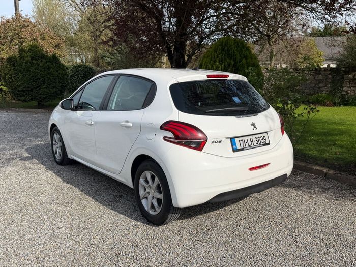 Peugeot 208 2017