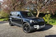 Land Rover Defender 2023