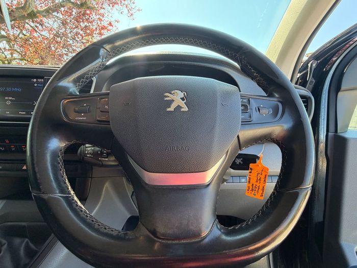 Peugeot Expert 2019