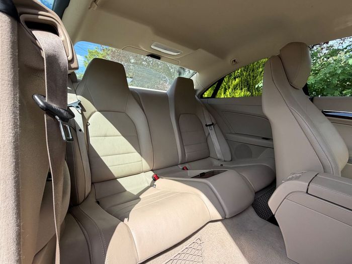 Mercedes-Benz E-Class 2012