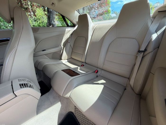 Mercedes-Benz E-Class 2012