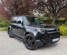 Land Rover Defender 2022