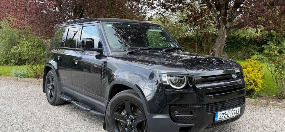 Land Rover Defender 2022