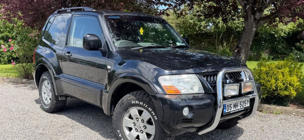 Mitsubishi Pajero 2005