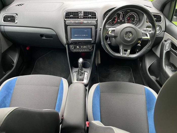 Volkswagen Polo 2015