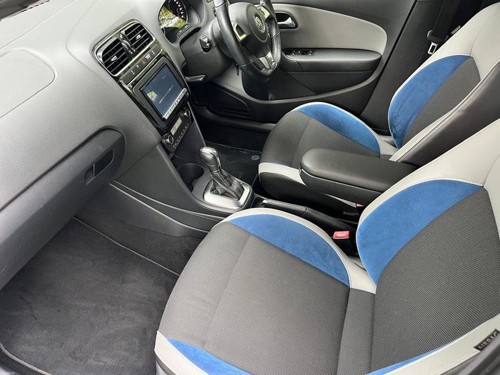 Volkswagen Polo 2015