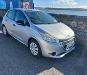 Peugeot 208 2012