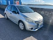 Peugeot 208 2012